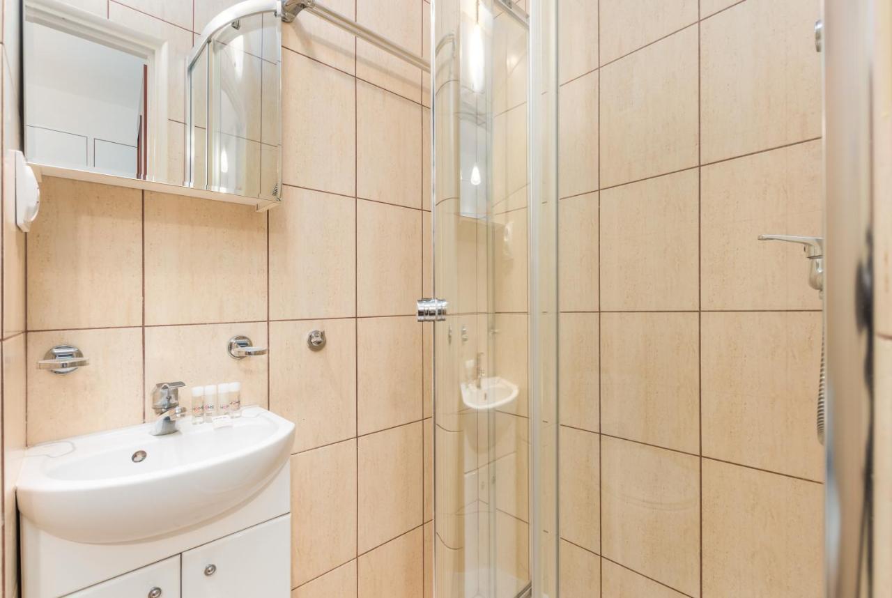 Warsaw Studio Apartment Chmielna By Noclegi Renters ภายนอก รูปภาพ